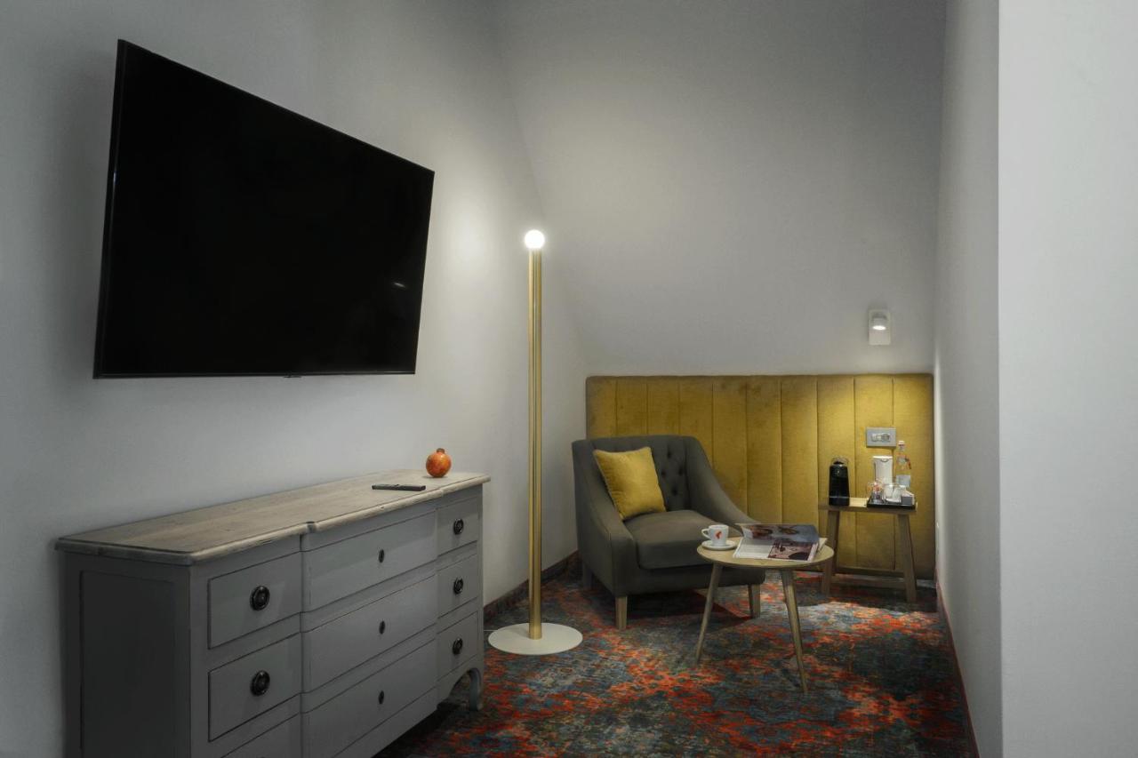 La Boheme Boutique Casa Soare Hotel Boekarest Buitenkant foto