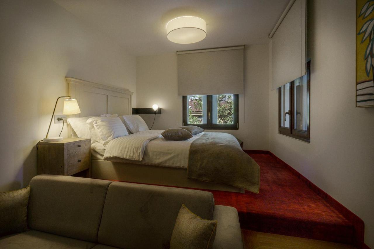 La Boheme Boutique Casa Soare Hotel Boekarest Buitenkant foto