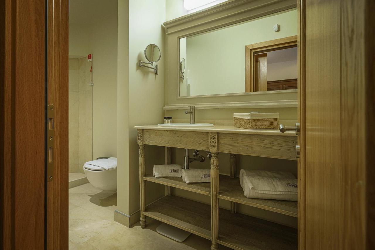La Boheme Boutique Casa Soare Hotel Boekarest Buitenkant foto