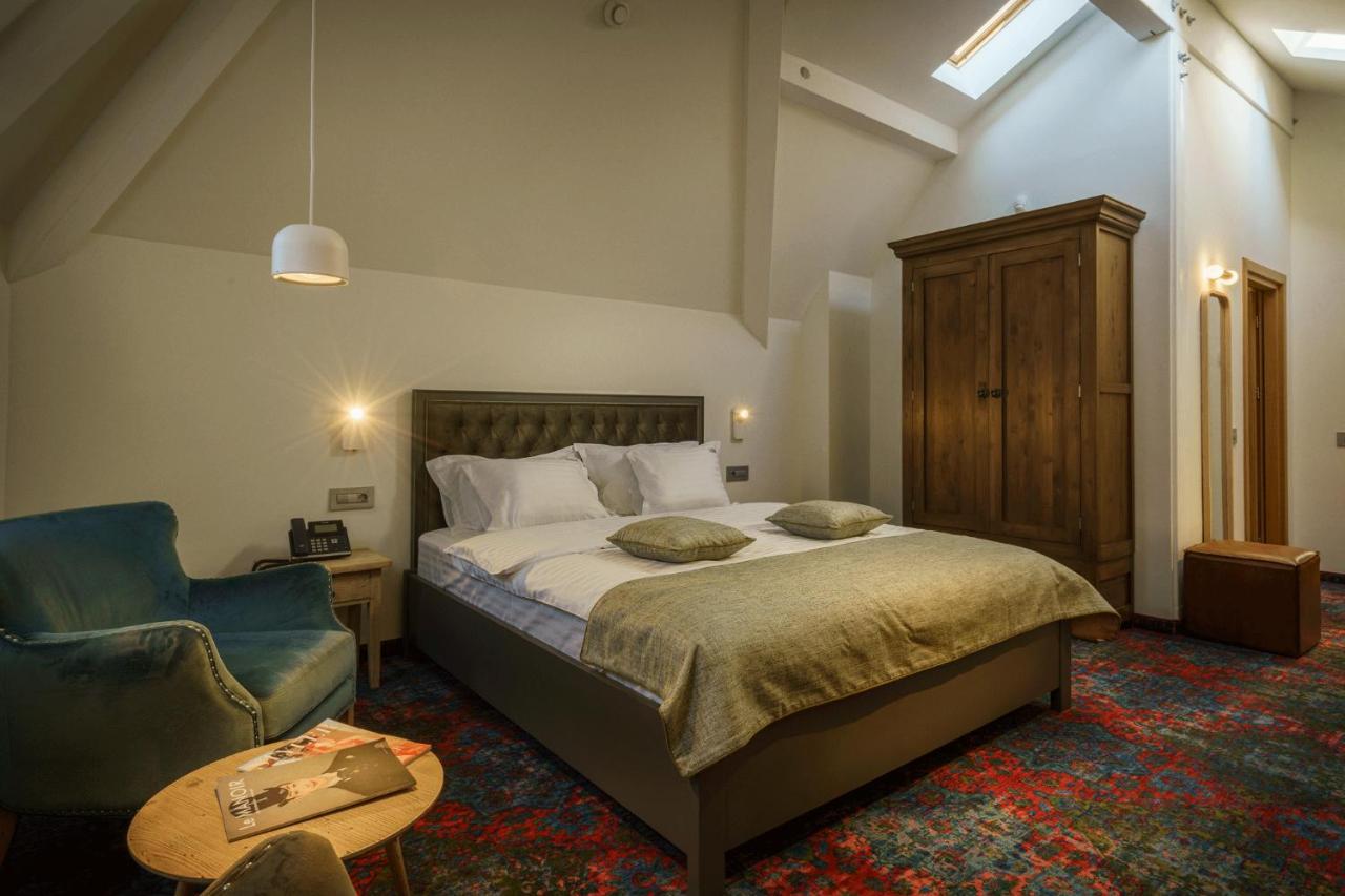 La Boheme Boutique Casa Soare Hotel Boekarest Buitenkant foto