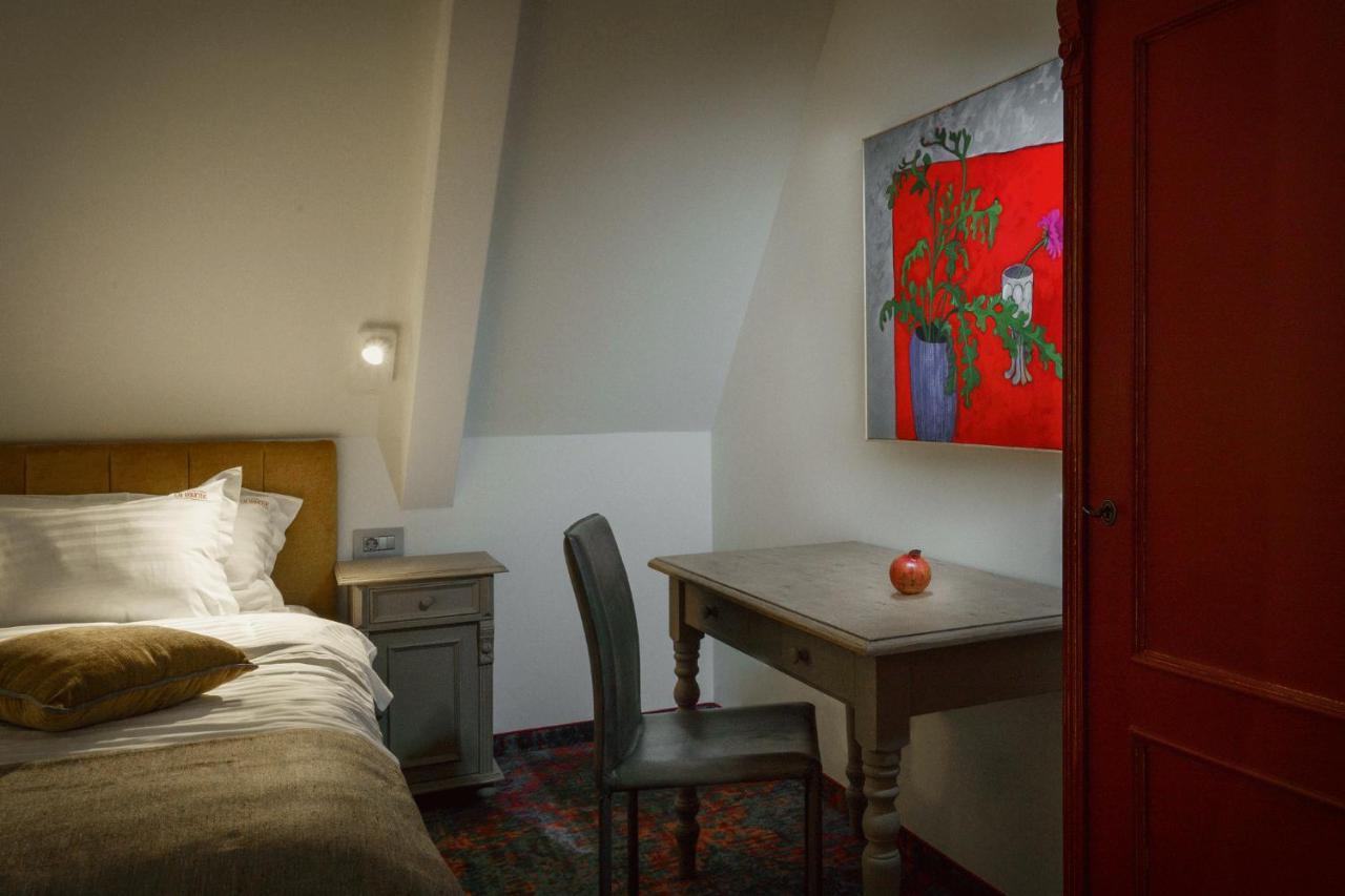 La Boheme Boutique Casa Soare Hotel Boekarest Buitenkant foto