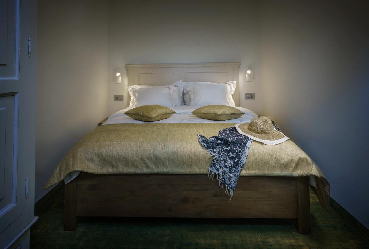 La Boheme Boutique Casa Soare Hotel Boekarest Buitenkant foto