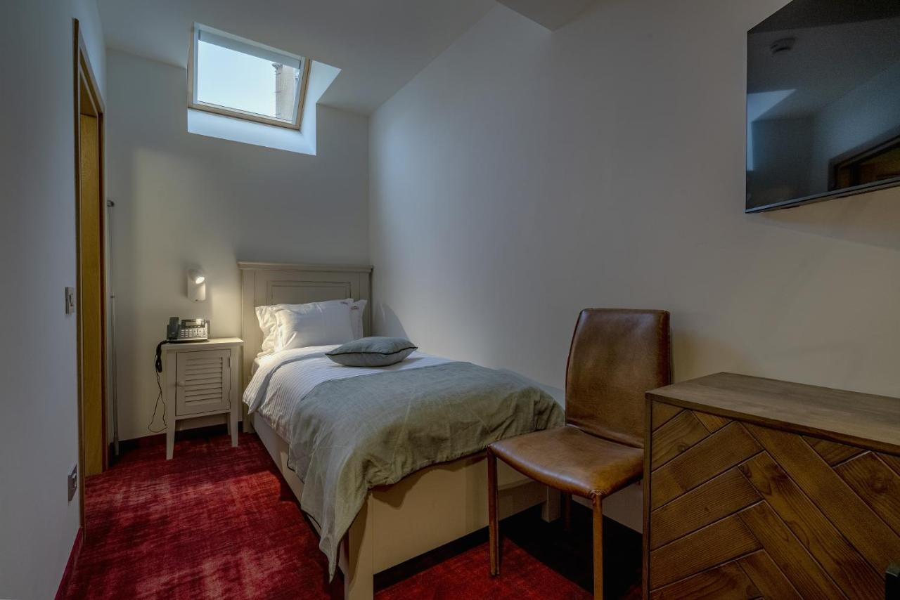 La Boheme Boutique Casa Soare Hotel Boekarest Buitenkant foto